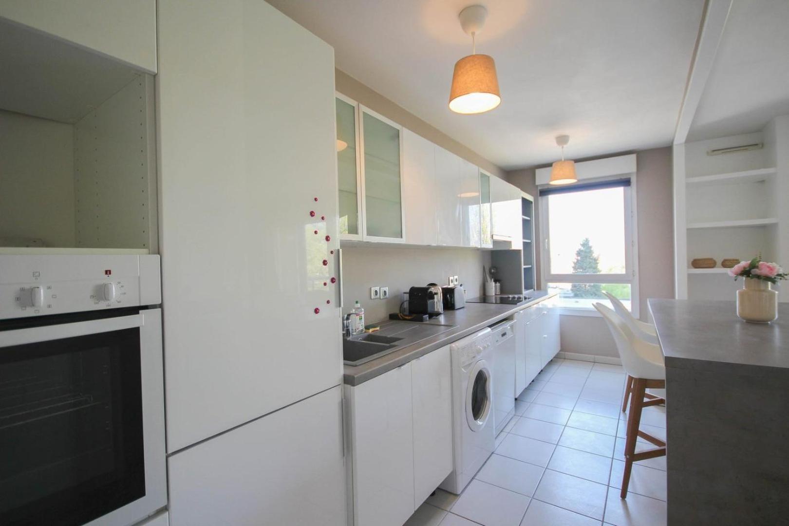Apartment In Residence With Balcony And Parking Лілль Екстер'єр фото